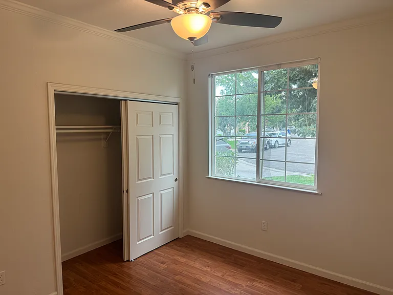 7270 N Gorma Ave — Photo 27