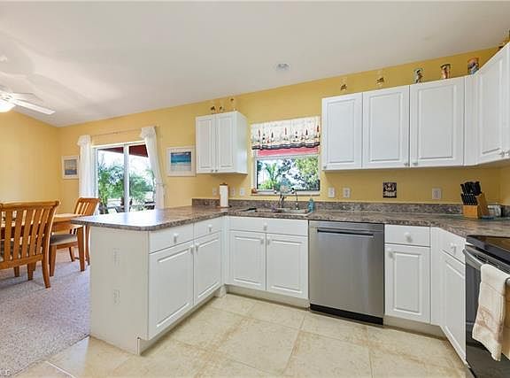 4th image of 2041 NW 3rd St