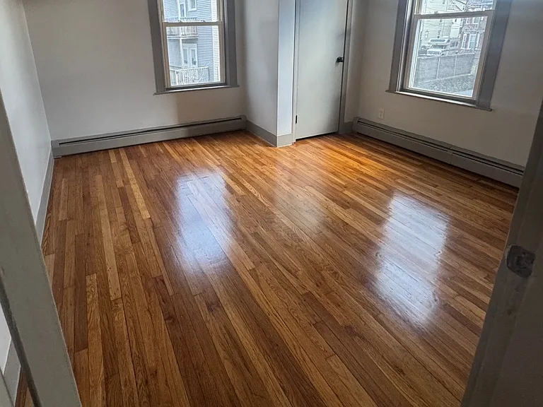 26 Newhall St #4 — Photo 11