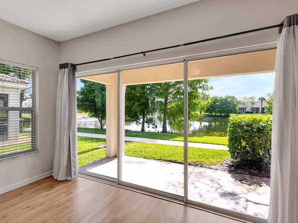4858 Palmbrooke Circle, West Palm Beach, FL 33417