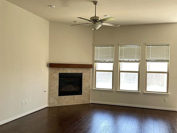 5th image of 6036 Halton Dr