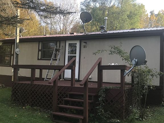 2nd image of 140 Haddix Blvd
