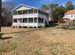 113 SW 23rd St, Oak Island, NC 28465