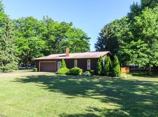 7525 Little Mountain Rd, Mentor, OH 44060