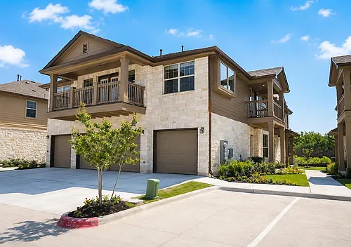 1310 W Parmer Ln Photo 1