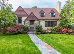 88 Hartsdale Ave, White Plains, NY 10605