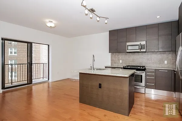 Rented by Halstead Real Estate | media 15