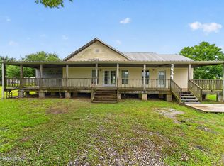 7437 Simeon Rd, Kaplan, LA 70548