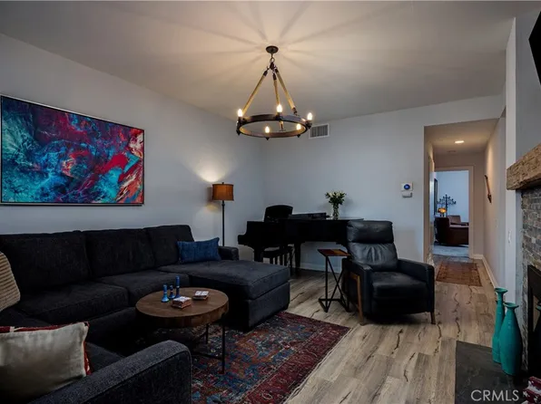 4713 E 4th St, Long Beach, CA 90814