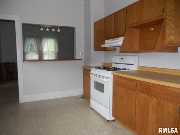4th image of 610 W Washington St #9F
