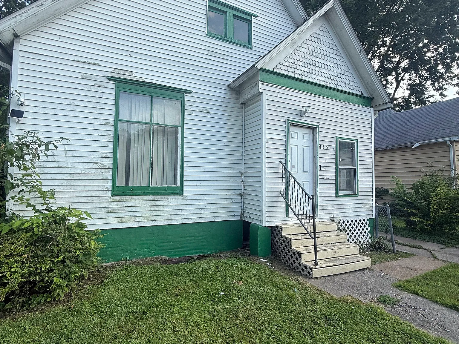 2 bed, 989 sqft, $775 — Photo 2