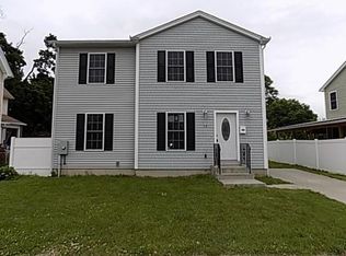 17 Jefferson Ave, Springfield, MA 01107