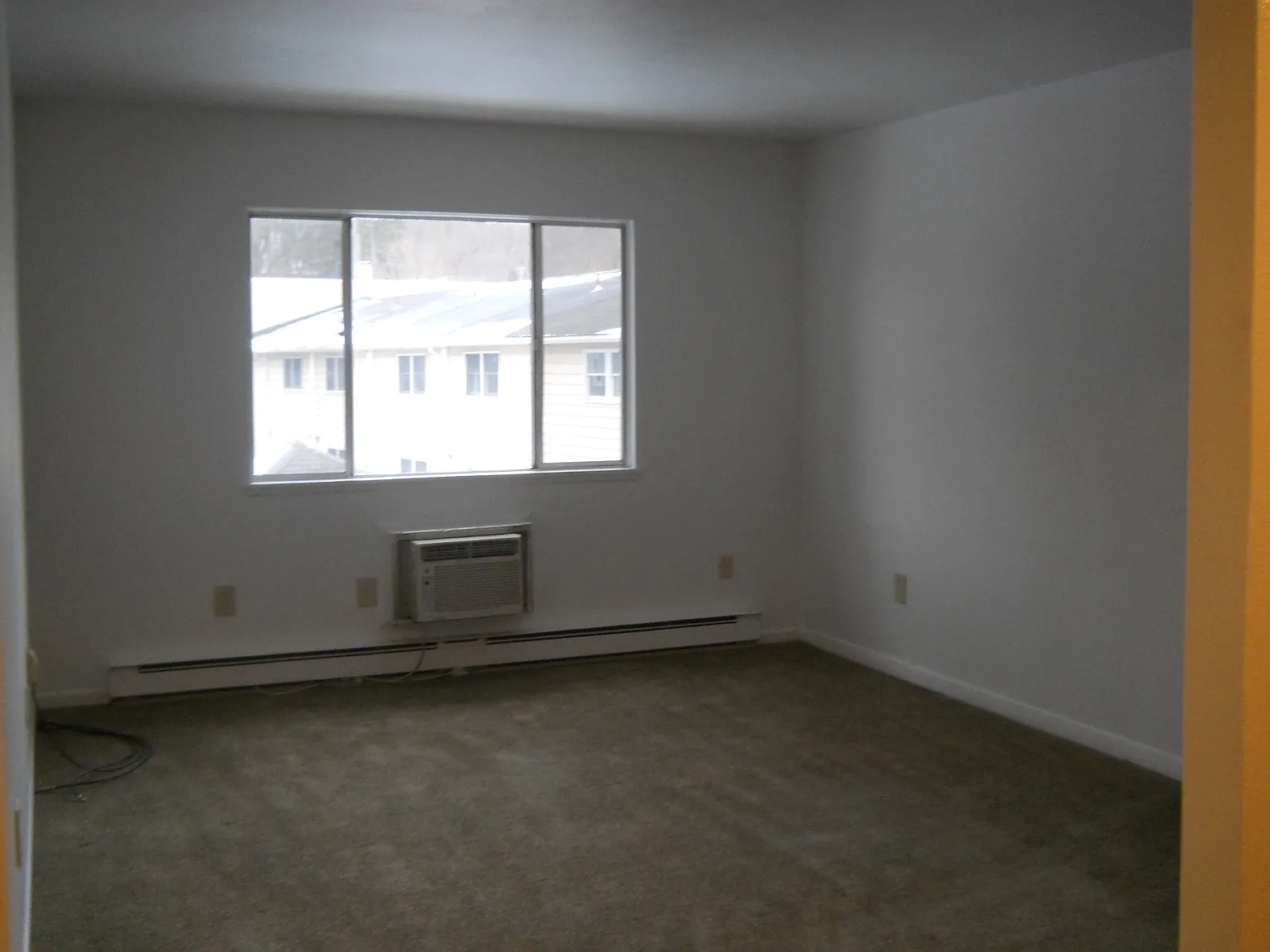 1 bed, $695 — Photo 3