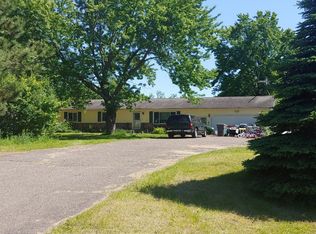 779 Holden Ln, Hudson, WI 54016