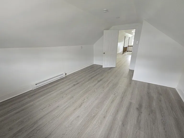 735 Main St #2 — Photo 11
