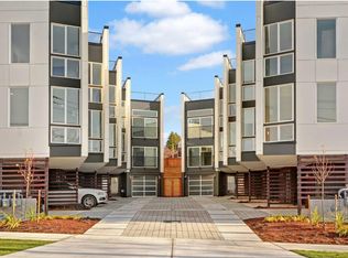 208 16th Ave #C, Seattle, WA 98122