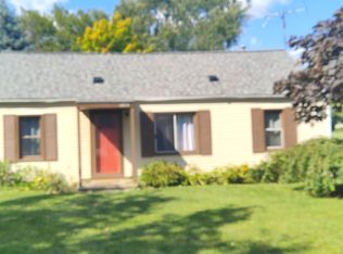 2627 Auburn Rd #1, Auburn Hills, MI 48326