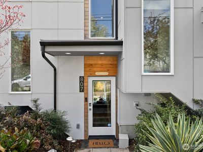 807 Davis Place S, Seattle, WA, 98144