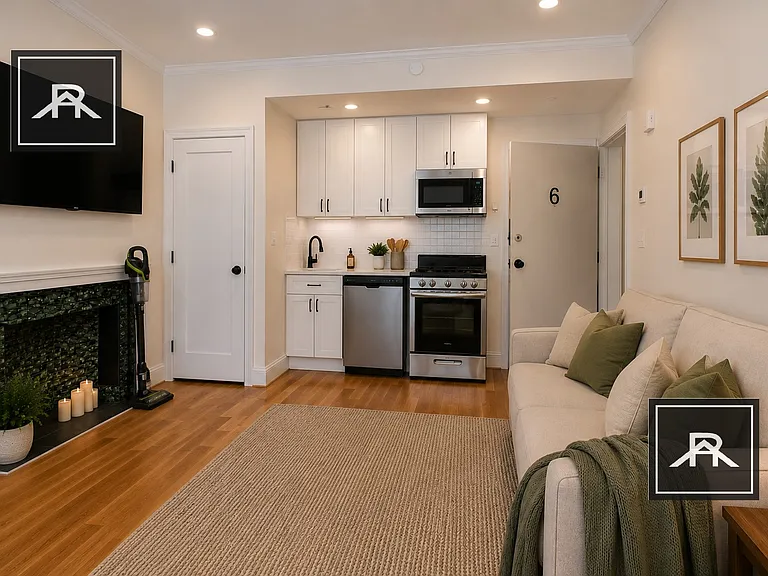 901 Beacon St #6 — Photo 1
