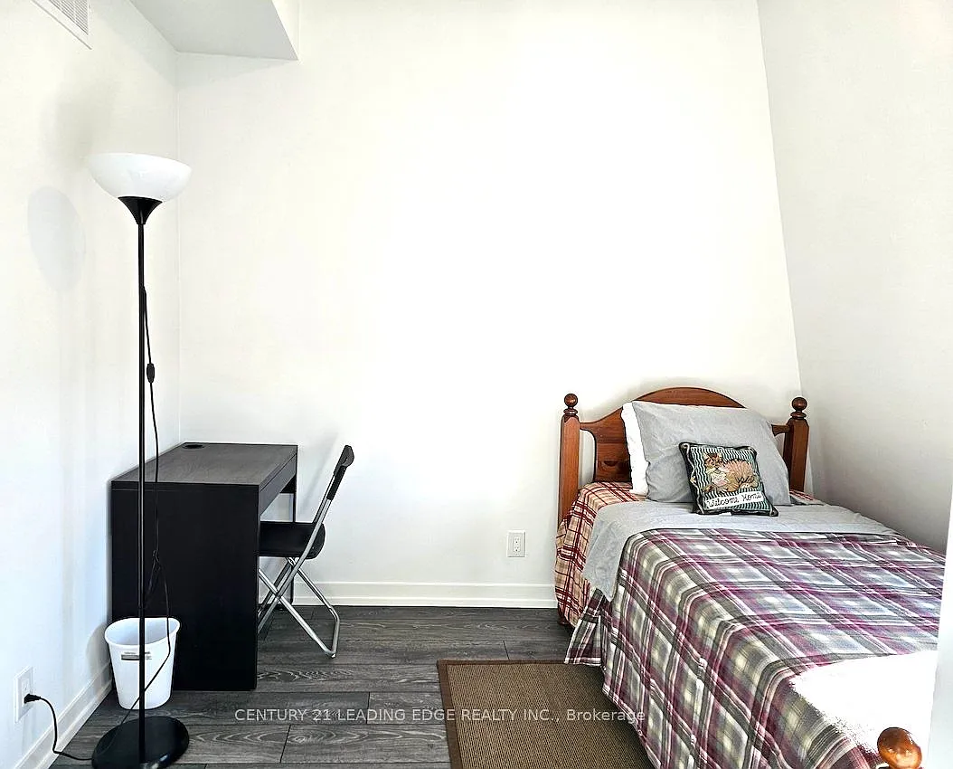 1 bed, $975 — Photo 4