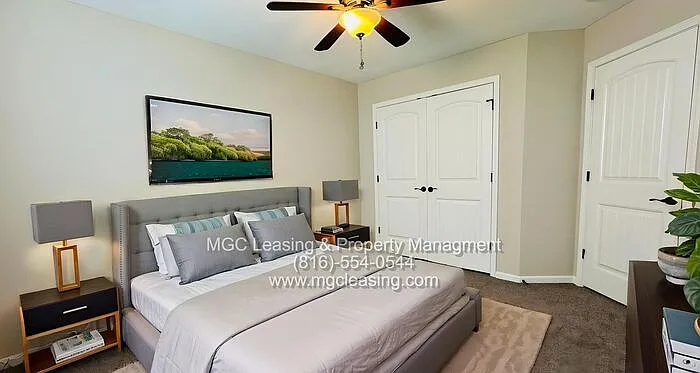 9440 N Baltimore Ave — Photo 9