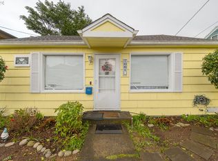 1061 S Downing St, Seaside, OR 97138