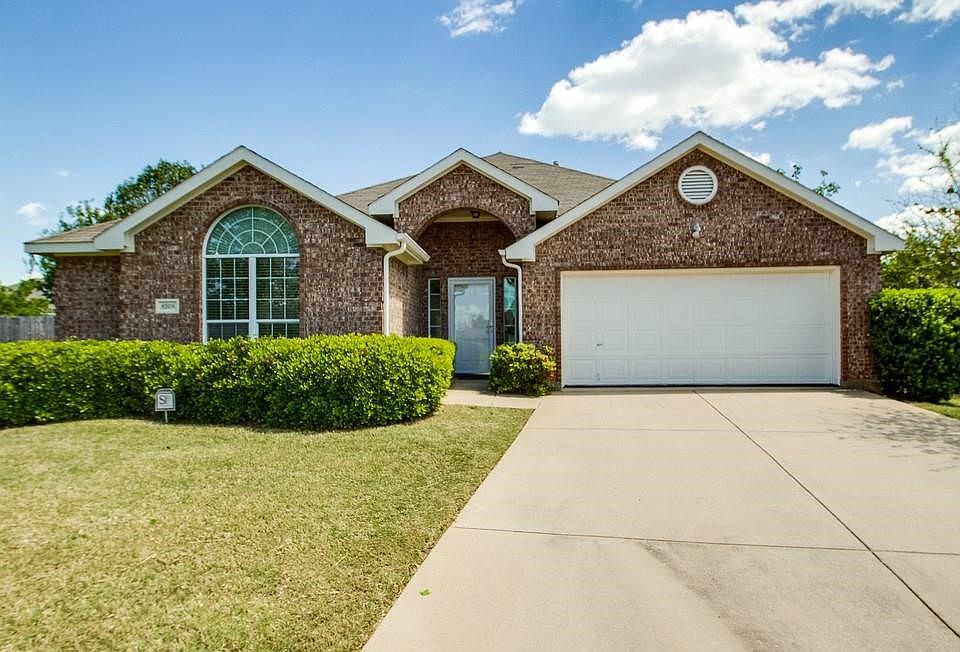 1st image of 8509 Thicket Ct