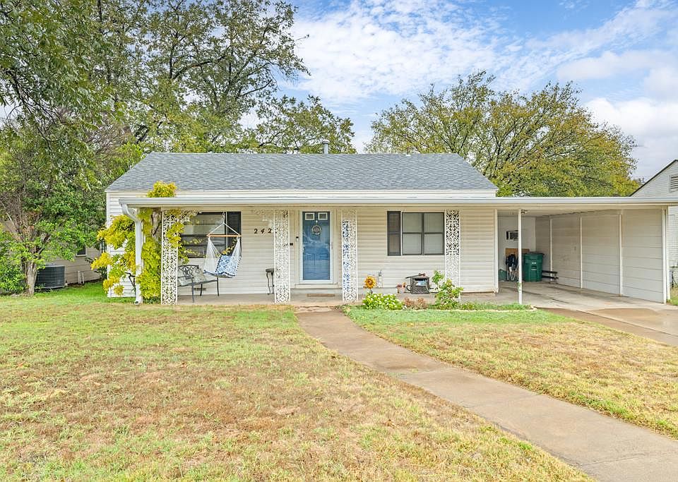 1st image of 2420 Abilene St