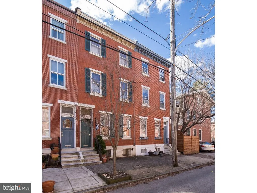 2036 Brandywine St photo 1