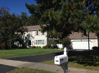 168 Blueberry Hill Rd, Longmeadow, MA 01106