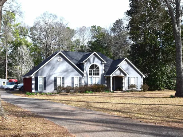 8740 W Lebaron Ave, Citronelle, AL 36522