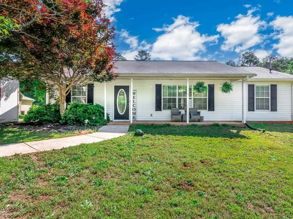 144 Arrowhead Dr, Lavonia, GA 30553