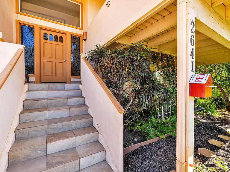 2641 Moolio Pl — Photo 37