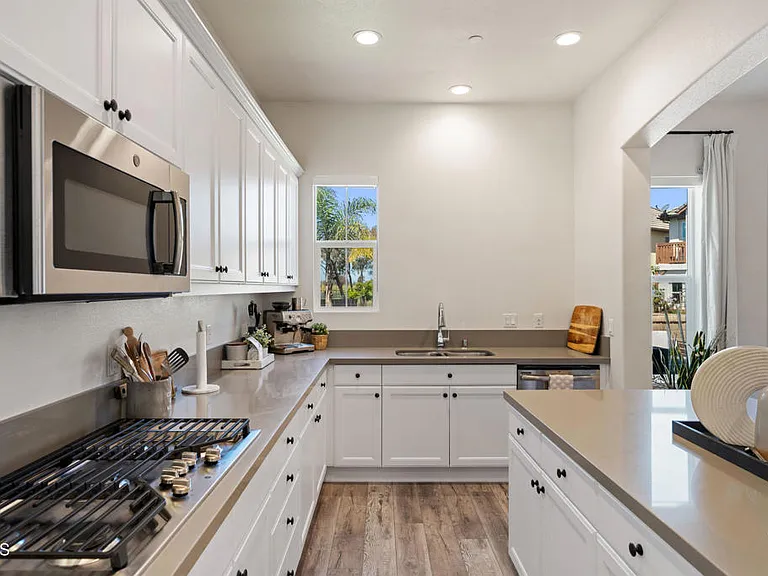 2353 Nicklaus St — Photo 16