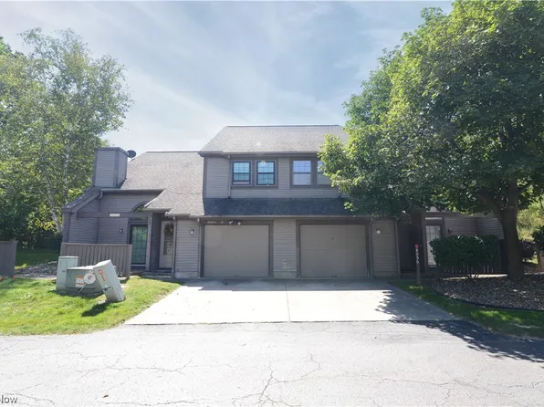 4056 Saint Andrews Ct APT 4, Canfield, OH 44406