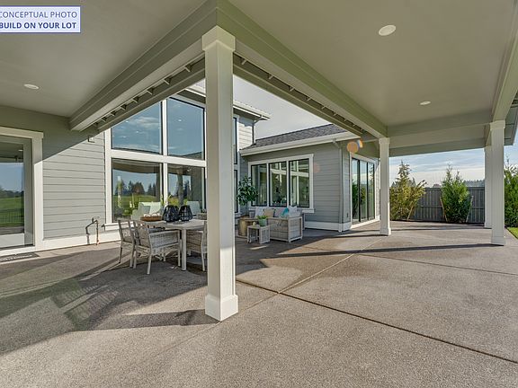 Open-Air Courtyard - Likekind