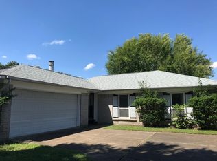 722 Leicester Ln, Houston, TX 77034