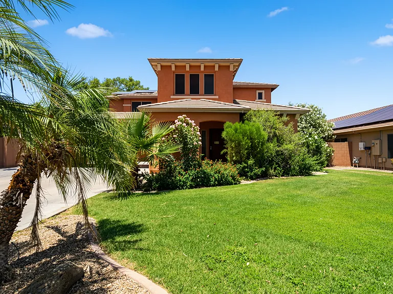 3446 E Fairview St — Photo 65