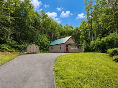 270 Castle Hill Road, Jamaica, VT, 05343
