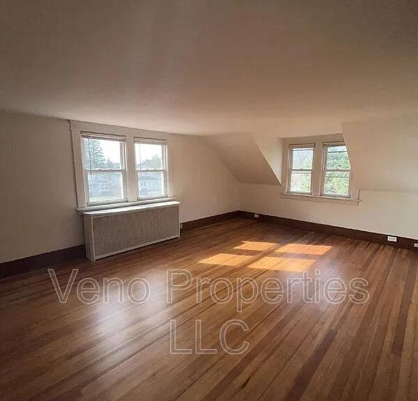 32 Russell Rd #2B — Photo 12
