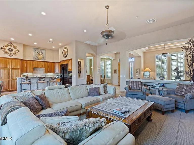 7974 E Evening Glow Dr — Photo 4