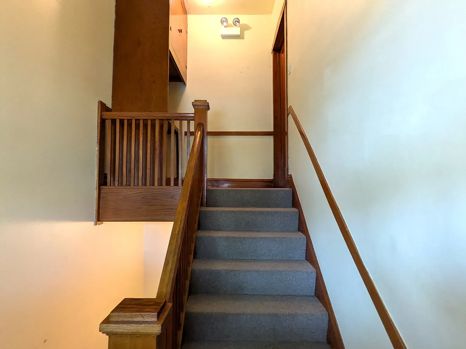 2 bed, 1250 sqft, $1,850 — Photo 2