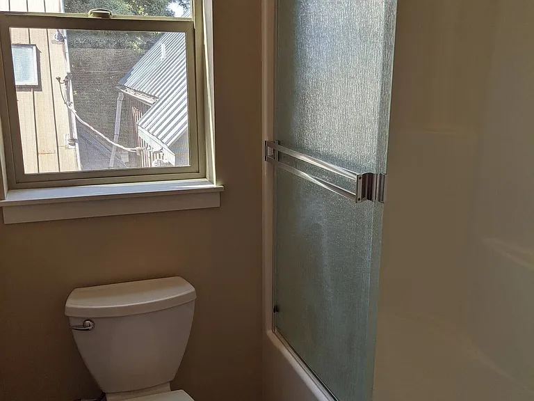 #10 - Bath 2 #10 - Bath 2