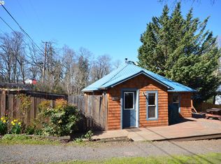 1828 Columbia St, Hood River, OR