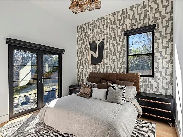 3600 Lower Roswell Rd — Photo 68