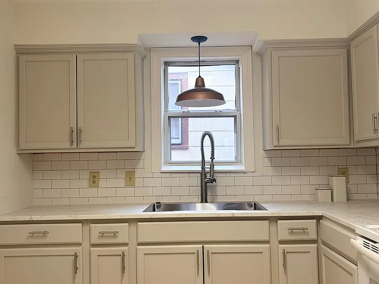 122 D View Ave — Photo 24