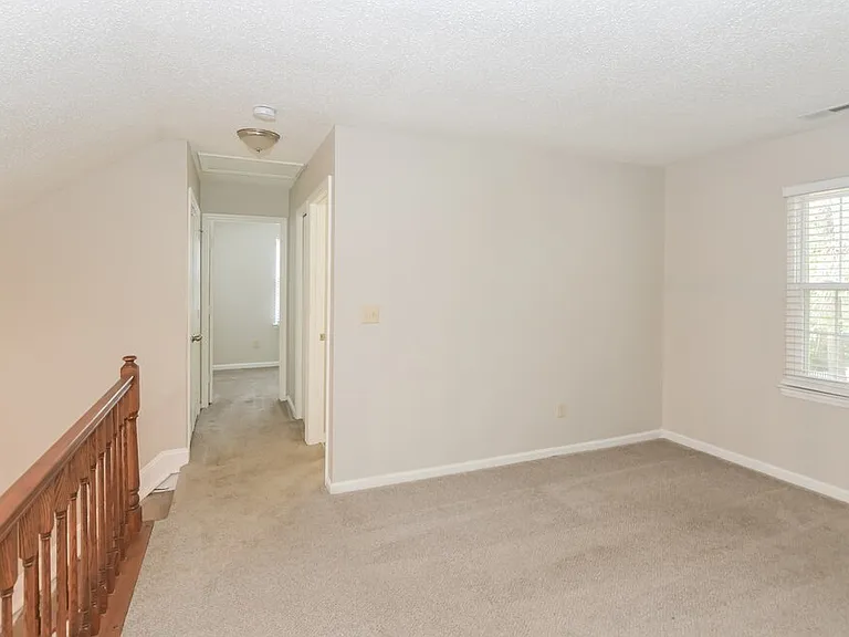 2108 David Earl Dr — Photo 10