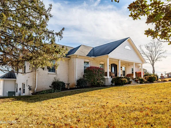 2004 Cochran Rd, Maryville, TN 37803