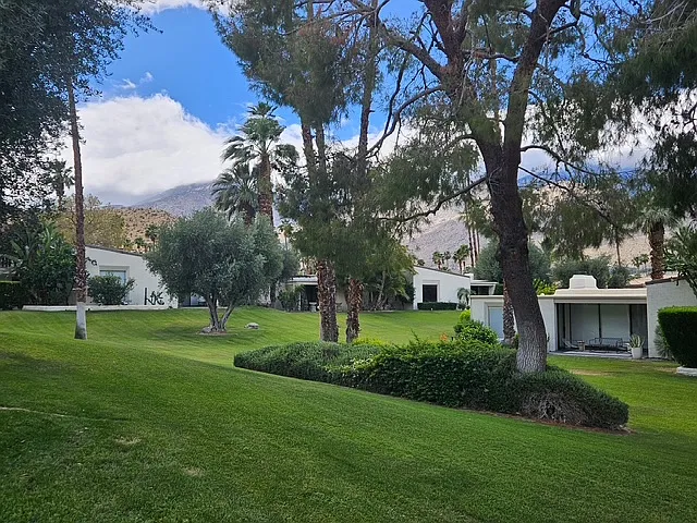 3447 Andreas Hills Dr — Photo 17