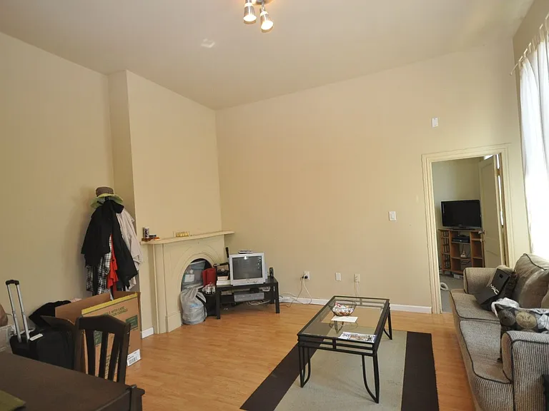 1517 N 15th St — Photo 7